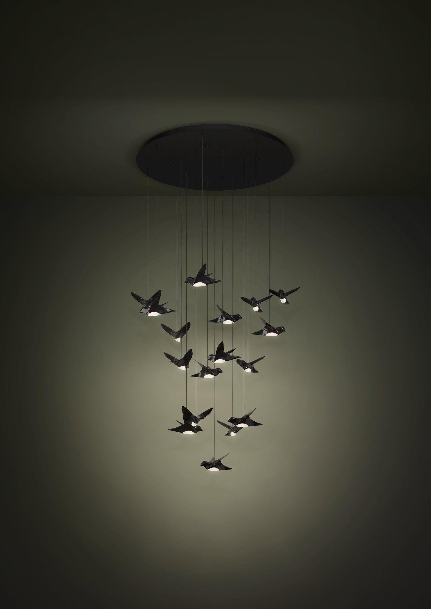 Paratebueno 17 Light Round Nickel-Nero Black Bird Contemporary Feature Pendant