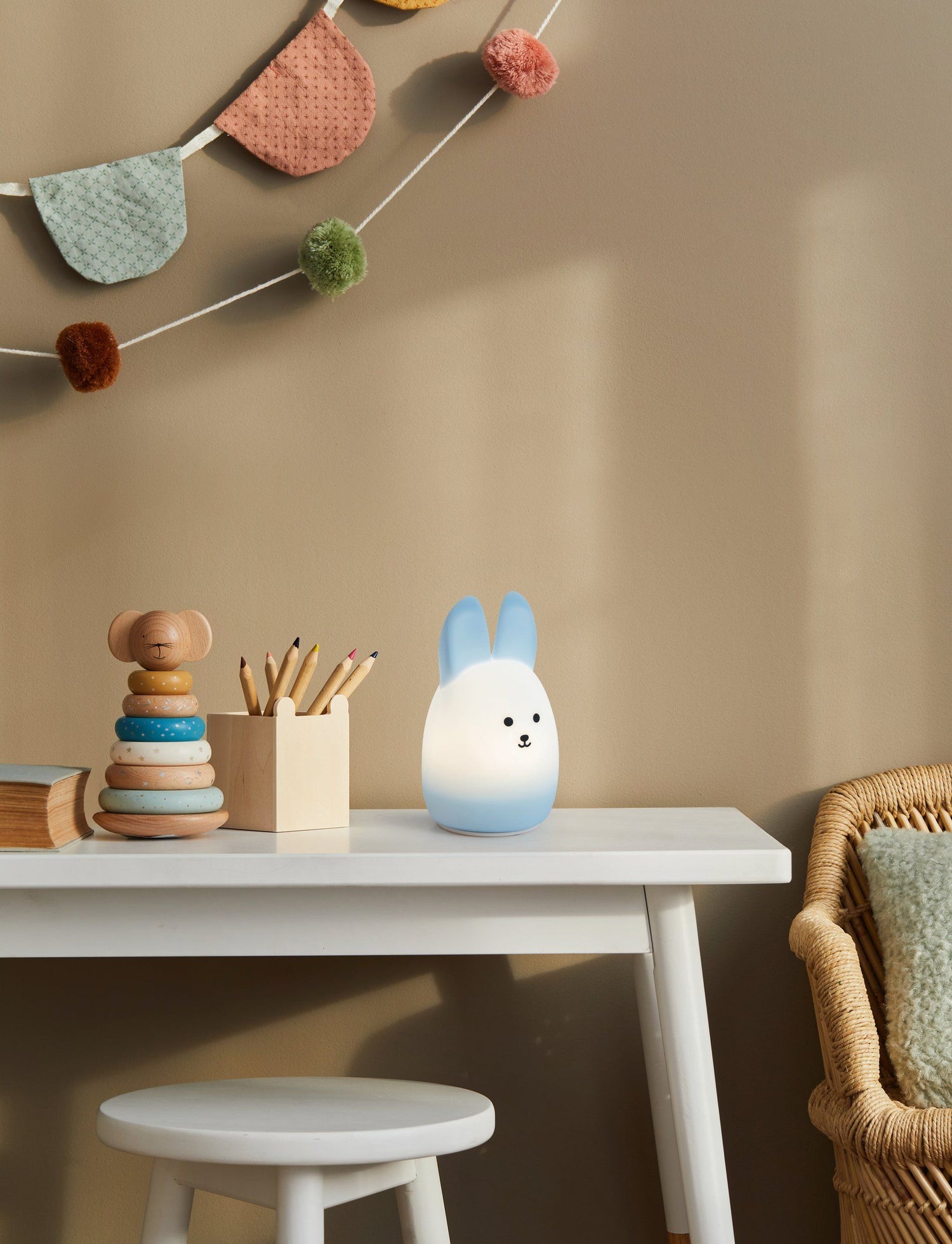 Castellino Bunny RGB+3000k Pastel Blue Children&