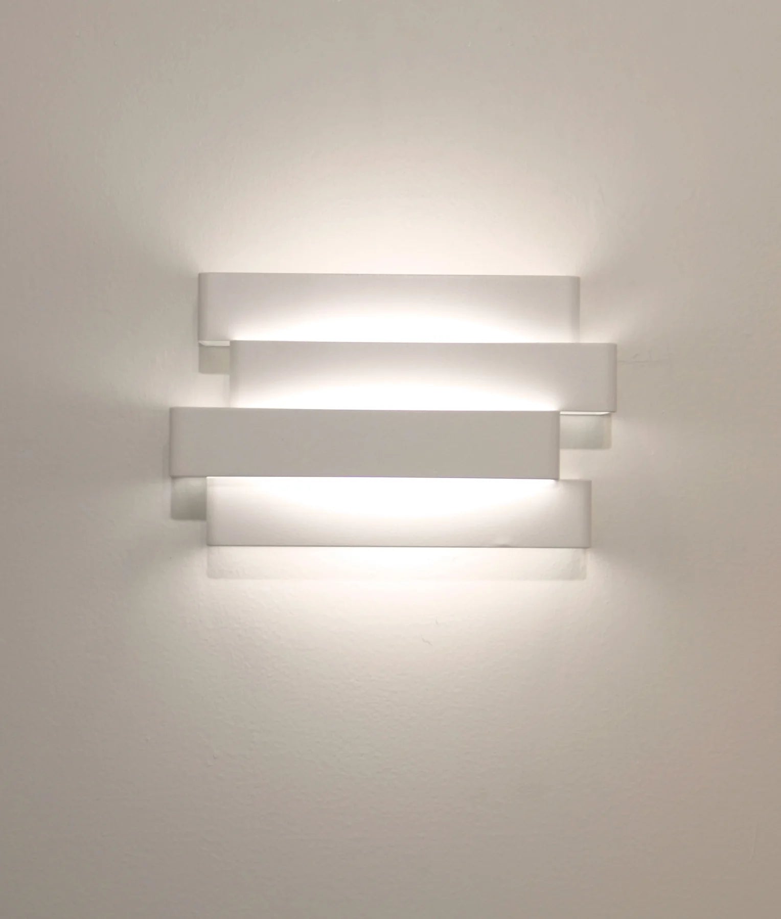 Nagoya White Contemporary Tri-Colour LED Wall Light