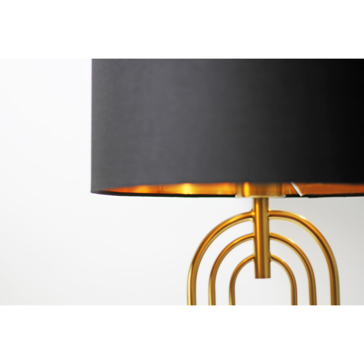 Fleur Black and Gold Modern Table Lamp